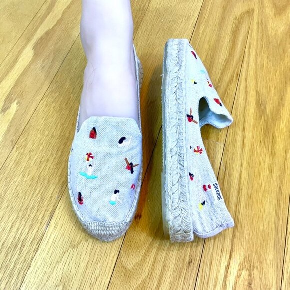 Soludos Espadrille Flats Low Platform Beige Beach Scene Slip On  (7) - Picture 1 of 9